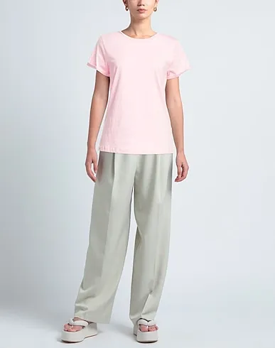 https://images.styletyx.com/images/pink-plain-weave-t-shirt-hugo-boss-1316115366_2.webp