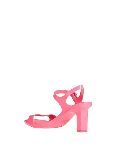 https://images.styletyx.com/images/pink-sandals-melissa-3143306_3.webp