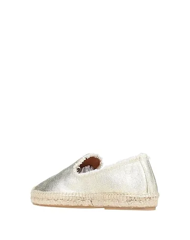 https://images.styletyx.com/images/platinum-canvas-espadrilles-kanna-1121945_3.webp