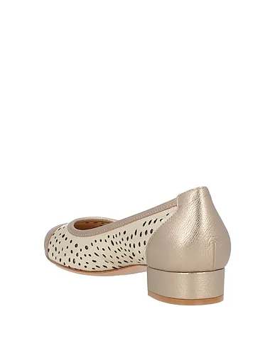 https://images.styletyx.com/images/platinum-leather-ballet-flats-melluso-13375441_3.webp