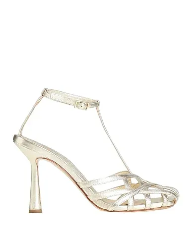 https://images.styletyx.com/images/platinum-leather-sandals-aldo-castagna-873547846_1.webp