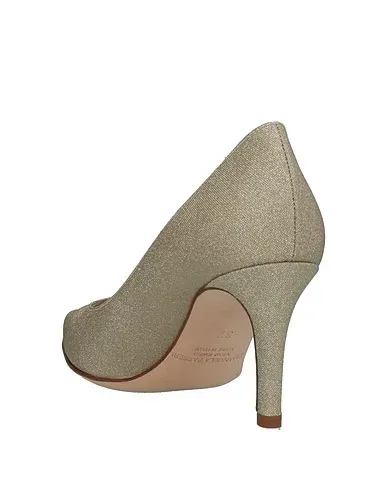 https://images.styletyx.com/images/platinum-plain-weave-pump-emanuela-passeri-2878203_3.webp