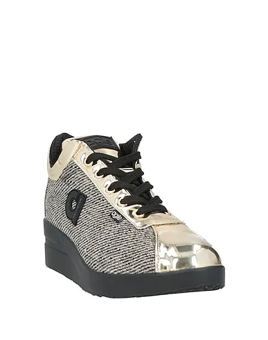 https://images.styletyx.com/images/platinum-tweed-sneakers-agile-by-rucoline-716503795_2.webp
