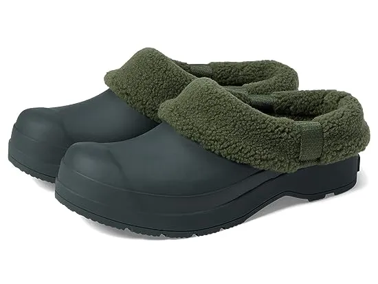https://images.styletyx.com/images/play-sherpa-insulated-clog-hunter-13555005_1.webp