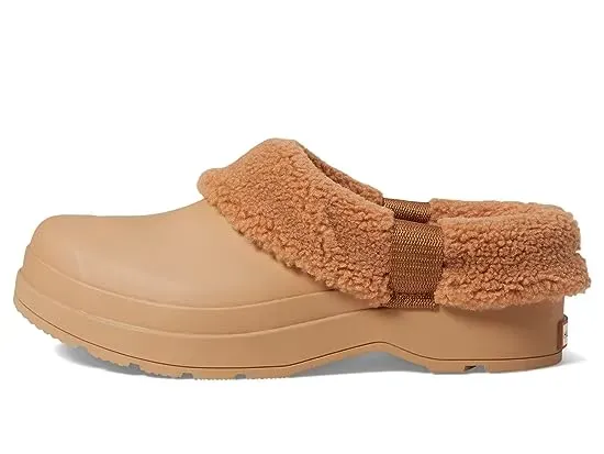 https://images.styletyx.com/images/play-sherpa-insulated-clog-hunter-3327182_3.webp