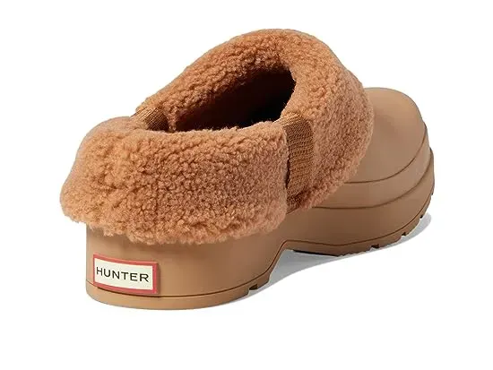 https://images.styletyx.com/images/play-sherpa-insulated-clog-hunter-3327182_4.webp