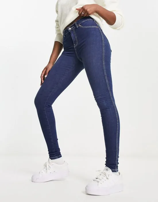 https://images.styletyx.com/images/plenty-skinny-jeans-in-dark-wash-blue-dr-denim-12998881_1.webp
