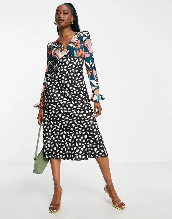 https://images.styletyx.com/images/plunge-front-midi-tea-dress-in-patchwork-floral-and-spot-print-little-mistress-1820052_3.webp