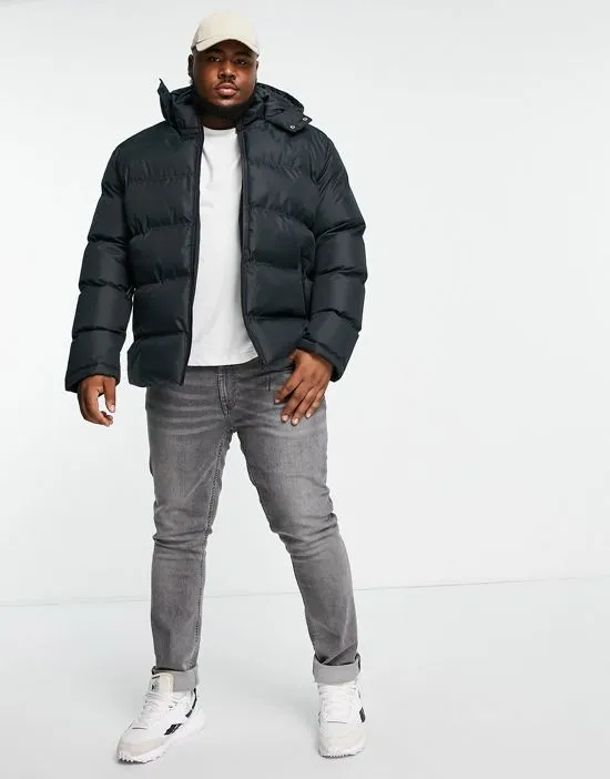 https://images.styletyx.com/images/plus-puffer-jacket-with-hood-in-black-soul-star-13662824_3.webp
