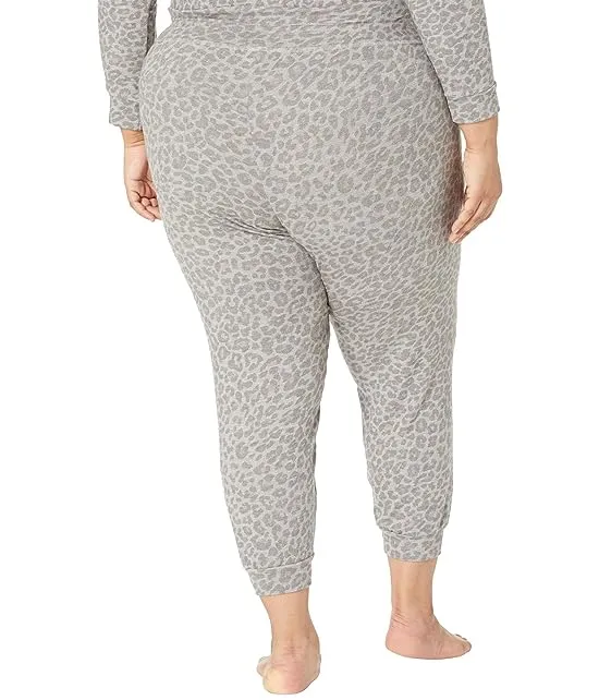 https://images.styletyx.com/images/plus-size-lounge-around-bopo-midi-joggers-beyond-yoga-1958934_2.webp