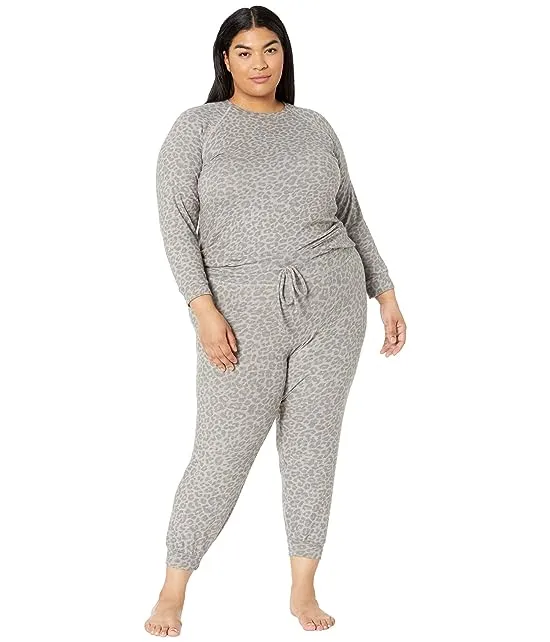 https://images.styletyx.com/images/plus-size-lounge-around-bopo-midi-joggers-beyond-yoga-1958934_4.webp