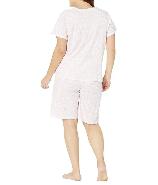 https://images.styletyx.com/images/plus-size-short-sleeve-v-neck-bermuda-pj-set-karen-neuburger-13214968_2.webp