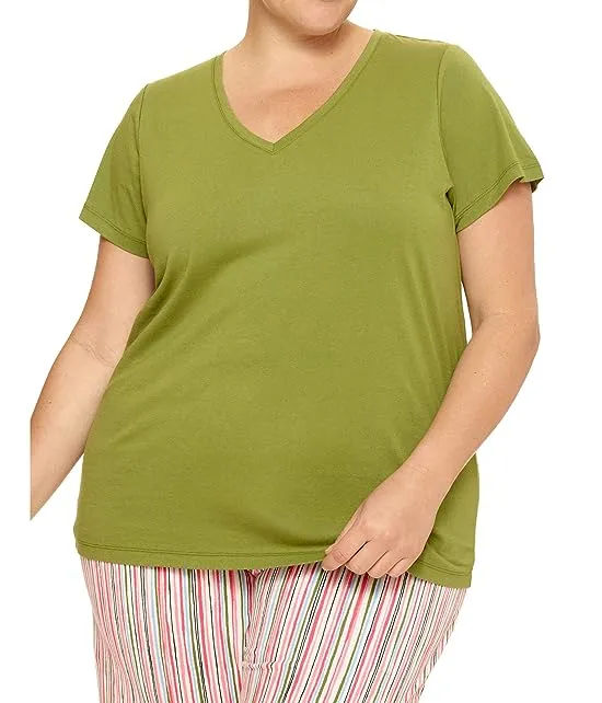 https://images.styletyx.com/images/plus-size-solid-short-sleeve-v-neck-pj-tee-hue-2007946481_1.webp