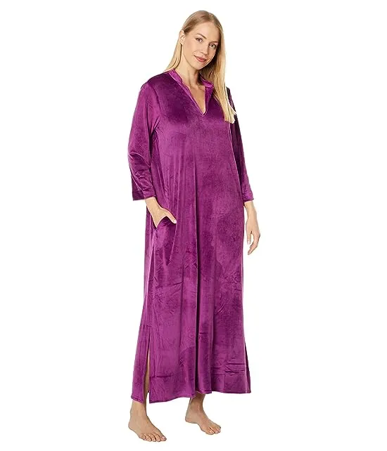 https://images.styletyx.com/images/poly-velour-lounger-n-by-natori-13193908_1.webp