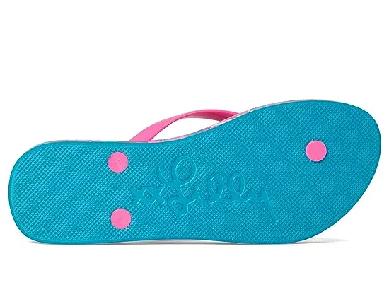 https://images.styletyx.com/images/pool-flip-flops-lilly-pulitzer-1877144396_3.webp