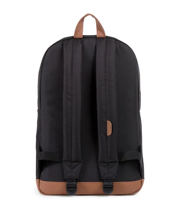 https://images.styletyx.com/images/pop-quiz-backpack-herschel-supply-co-2631058_4.webp
