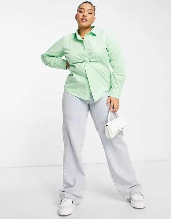 https://images.styletyx.com/images/poplin-shirt-with-twist-front-in-green-missguided-plus-1887451_3.webp