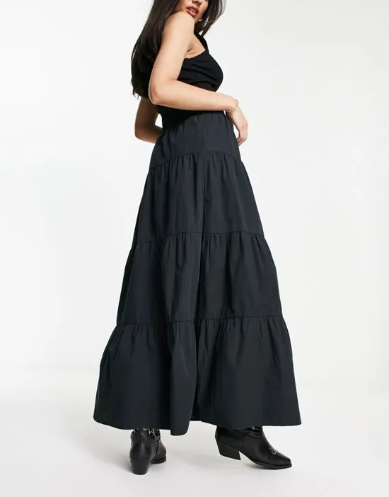 https://images.styletyx.com/images/poplin-tiered-maxi-skirt-in-black-miss-selfridge-123583481_2.webp