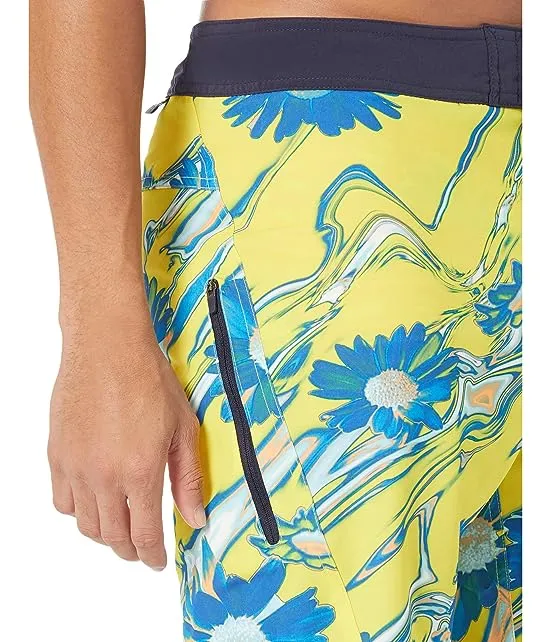 https://images.styletyx.com/images/positivisea-19-boardshorts-adidas-13524367_3.webp