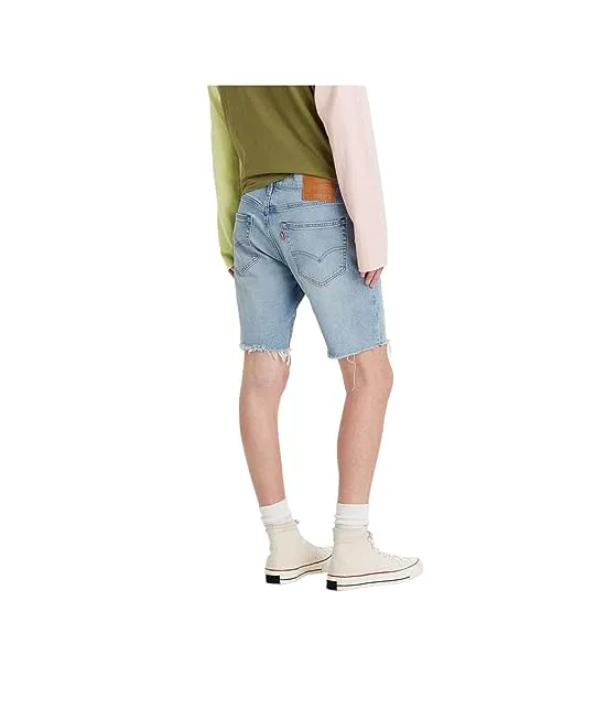 https://images.styletyx.com/images/premium-217-slim-shorts-levi-s-1315792273_3.webp