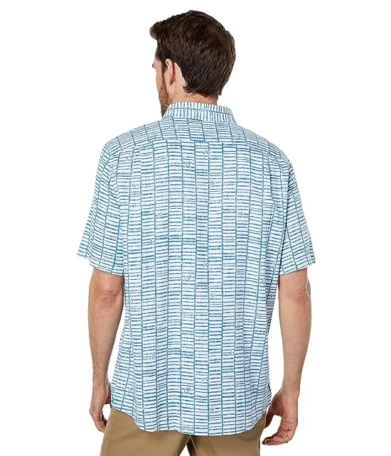 https://images.styletyx.com/images/printed-bamboo-forrest-sport-shirt-southern-tide-1759780_2.webp
