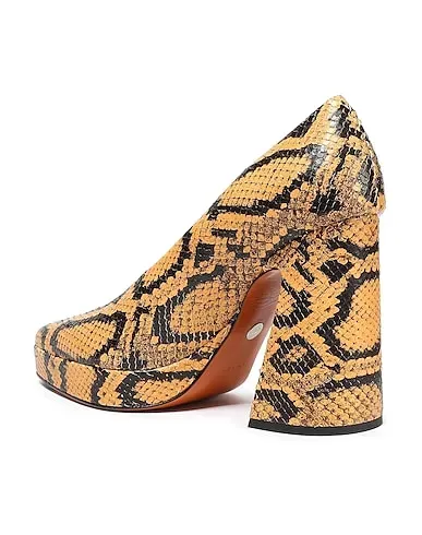 https://images.styletyx.com/images/proenza-schouler-camel-women-s-pump-proenza-schouler-1529956_3.webp