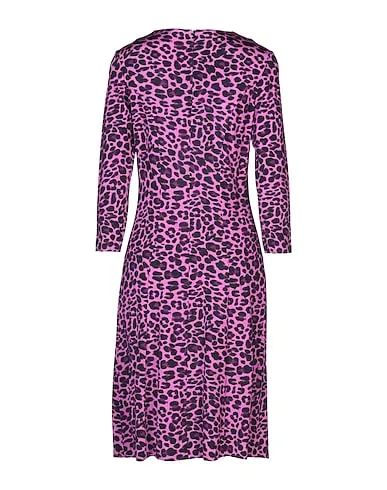 https://images.styletyx.com/images/purple-jersey-midi-dress-ultra-chic-1347736_2.webp