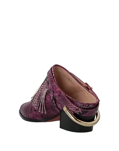 https://images.styletyx.com/images/purple-leather-mules-and-clogs-baldinini-13231093_3.webp
