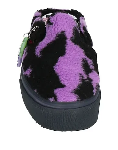 https://images.styletyx.com/images/purple-mules-and-clogs-vans-932213093_4.webp
