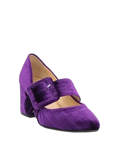 https://images.styletyx.com/images/purple-velvet-pump-l-arianna-1004092348_2.webp