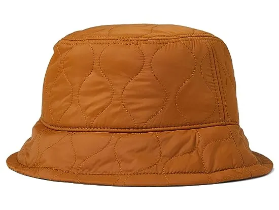 https://images.styletyx.com/images/quilted-nylon-bucket-hat-madewell-13334867_1.webp