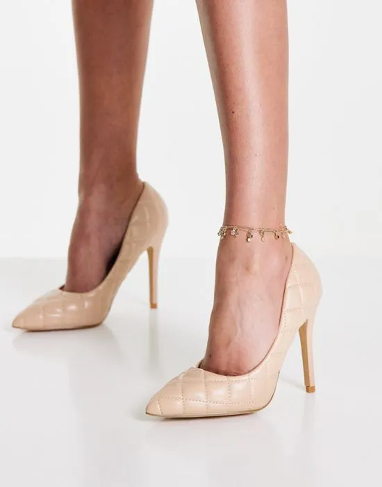 https://images.styletyx.com/images/quilted-pumps-in-camel-glamorous-2496835_3.webp