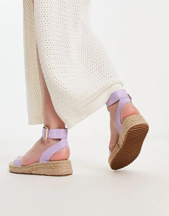 https://images.styletyx.com/images/raid-wide-fit-alice-flatform-espadrilles-in-lilac-raid-wide-fit-13314751_2.webp