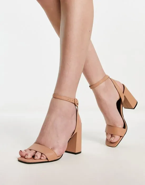 https://images.styletyx.com/images/raid-wink-block-heel-sandals-in-beige-raid-2789660_1.webp