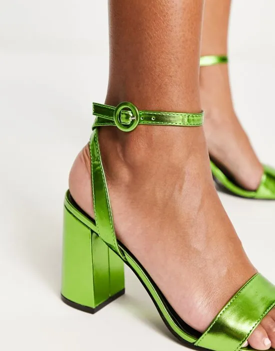 https://images.styletyx.com/images/raid-wink-block-heel-sandals-in-green-metallic-exclusive-to-asos-raid-3237775_2.webp