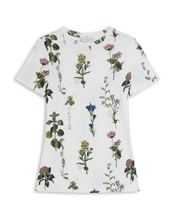 https://images.styletyx.com/images/rasmean-printed-fitted-tee-ted-baker-873650614_4.webp