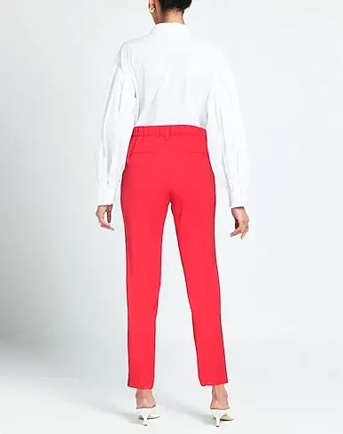 https://images.styletyx.com/images/red-crepe-casual-pants-alberto-biani-3214058_3.webp