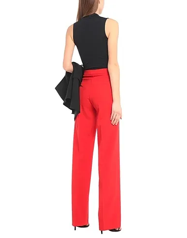 https://images.styletyx.com/images/red-crepe-casual-pants-be-blumarine-617481_3.webp