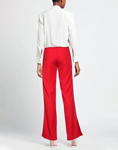 https://images.styletyx.com/images/red-crepe-casual-pants-ermanno-firenze-13032801_3.webp