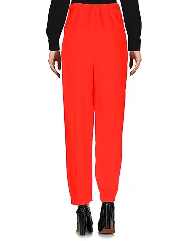 https://images.styletyx.com/images/red-crepe-casual-pants-gotha-1350452_3.webp