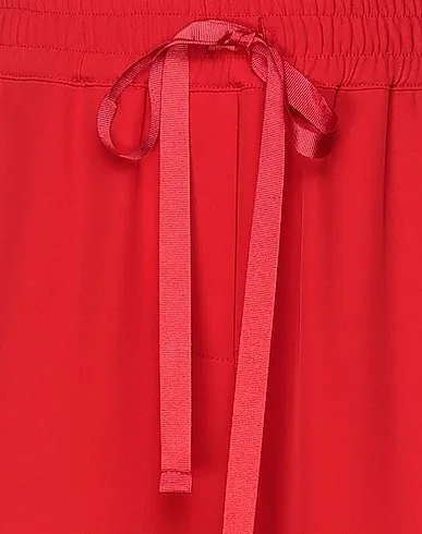 https://images.styletyx.com/images/red-crepe-casual-pants-luckylu-milano-298633_4.webp