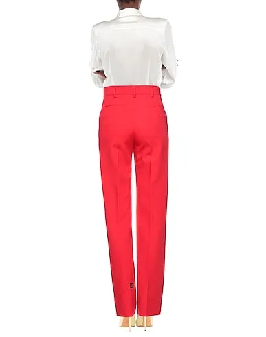 https://images.styletyx.com/images/red-crepe-casual-pants-msgm-548213_3.webp