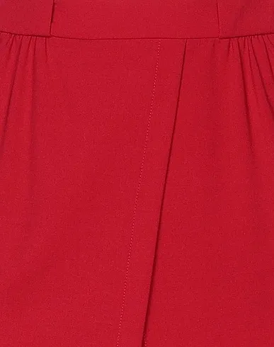 https://images.styletyx.com/images/red-crepe-midi-skirt-emporio-armani-2957952_4.webp