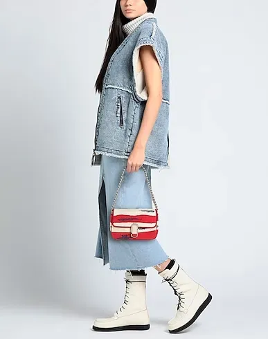 https://images.styletyx.com/images/red-denim-handbag-marc-jacobs-13003538_3.webp