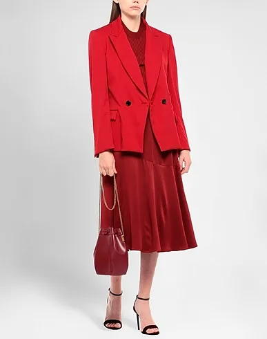 https://images.styletyx.com/images/red-flannel-blazer-oscar-de-la-renta-2439614_3.webp