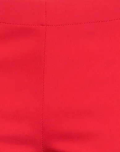https://images.styletyx.com/images/red-jersey-cropped-pants-culottes-options-13193778_4.webp