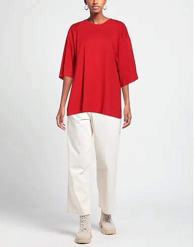 https://images.styletyx.com/images/red-jersey-t-shirt-lourdes-new-york-2362805_2.webp
