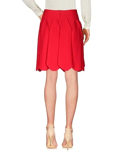 https://images.styletyx.com/images/red-knitted-midi-skirt-alaia-206335662_3.webp