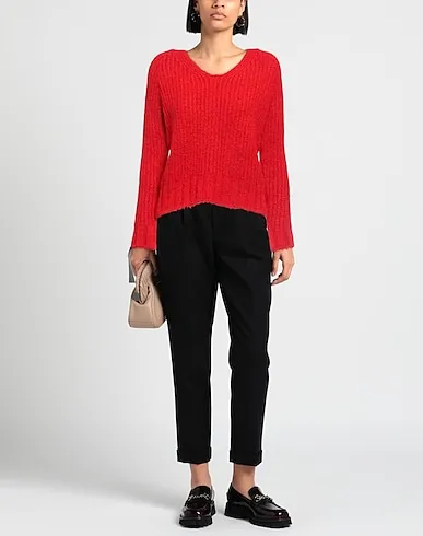 https://images.styletyx.com/images/red-knitted-sweater-wolm-13332275_2.webp
