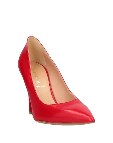https://images.styletyx.com/images/red-leather-pump-formentini-1667362_2.webp